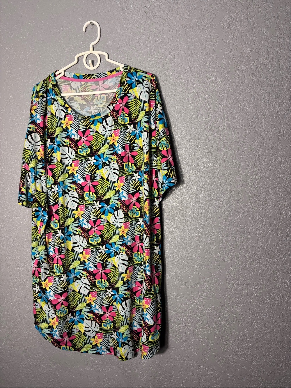 Soma Tropical Floral Short Sleeve Tunic - Black with Pink, Blue, Yellow & Green